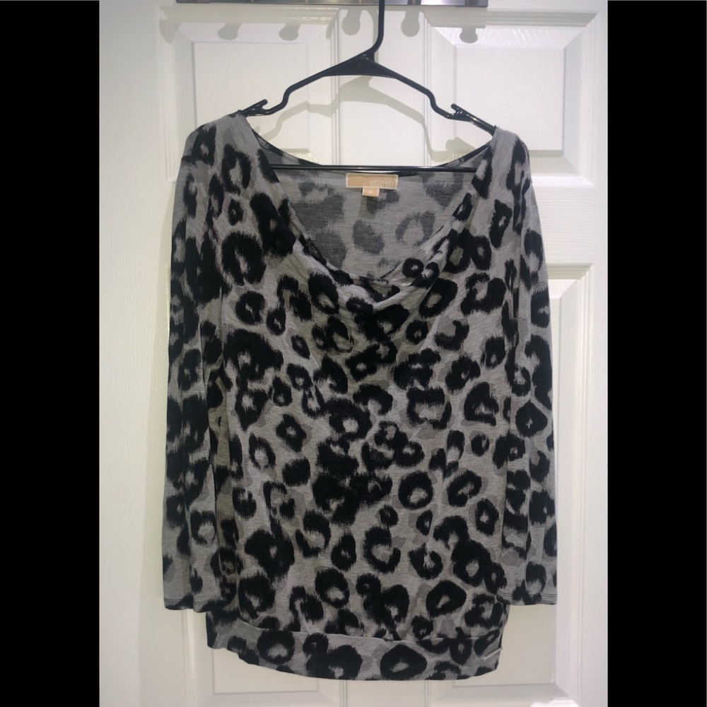 Michael Kors blouse size M